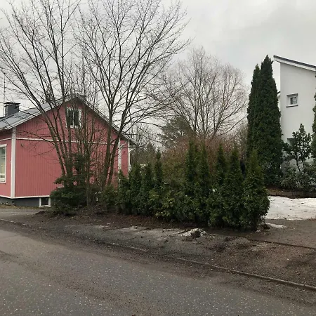 Huone Ylakerrassa 1 Km Jokirannasta